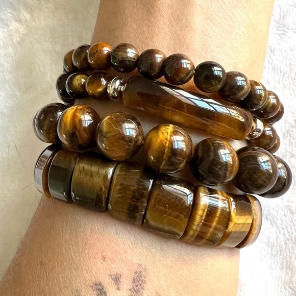 Courage Tiger Eye 12 mm Bead Mala Style Bracelet - Picture 2 of 6